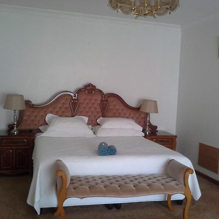 Selomas Naleli Guest House מראה חיצוני תמונה